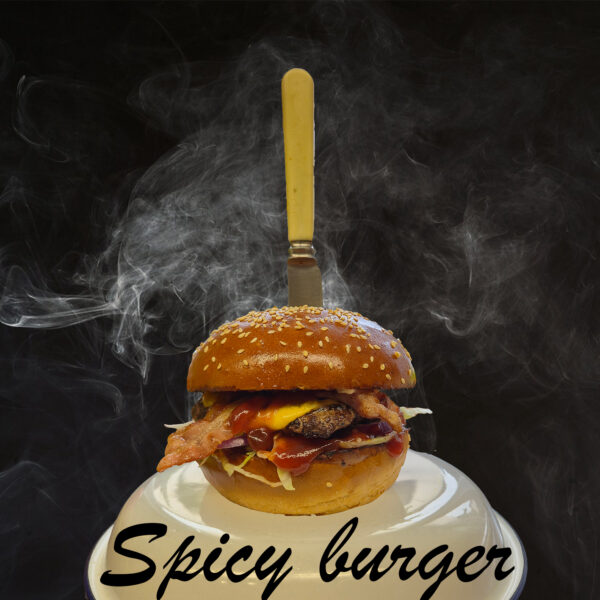Spicy burger (csípős) tálalva